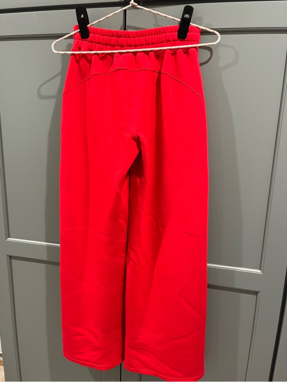 Spanx AirEssentials Wide Leg Pants in Red, size XS, NWOT - Picture 3 of 5